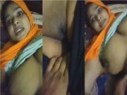Bhabhi Boobs and Pussy Shows